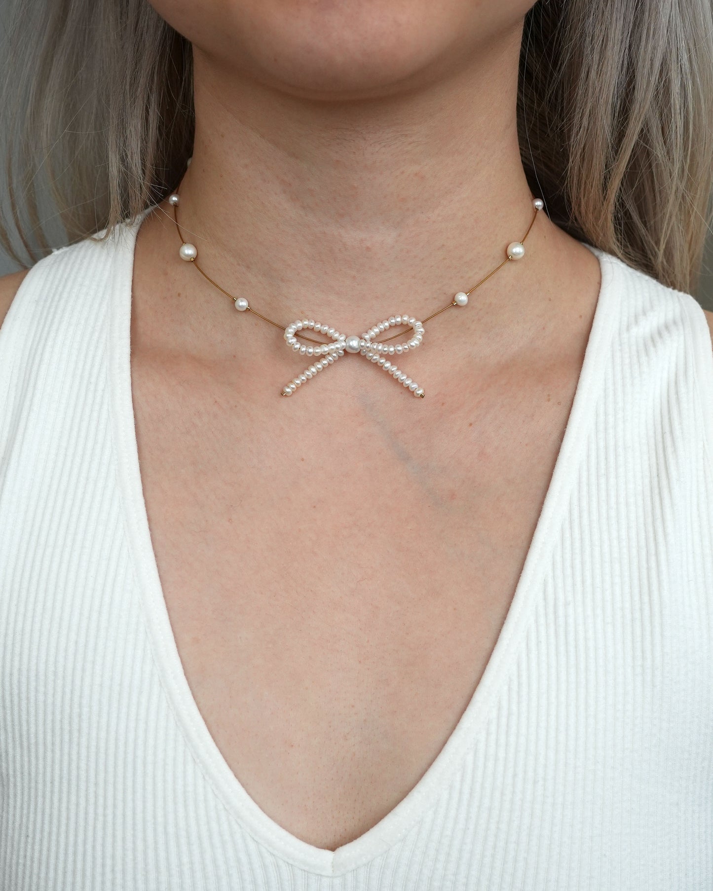 Mini Pearl Bow Necklace
